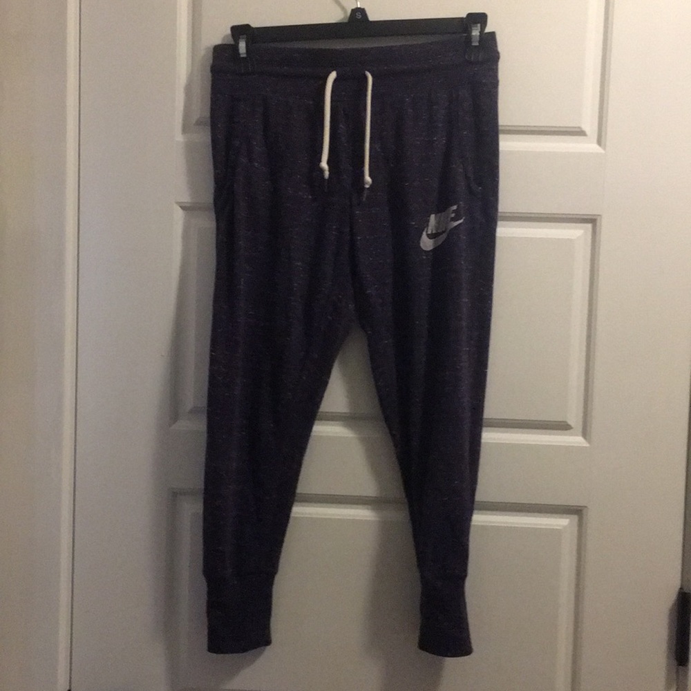 Nike Capri Joggers